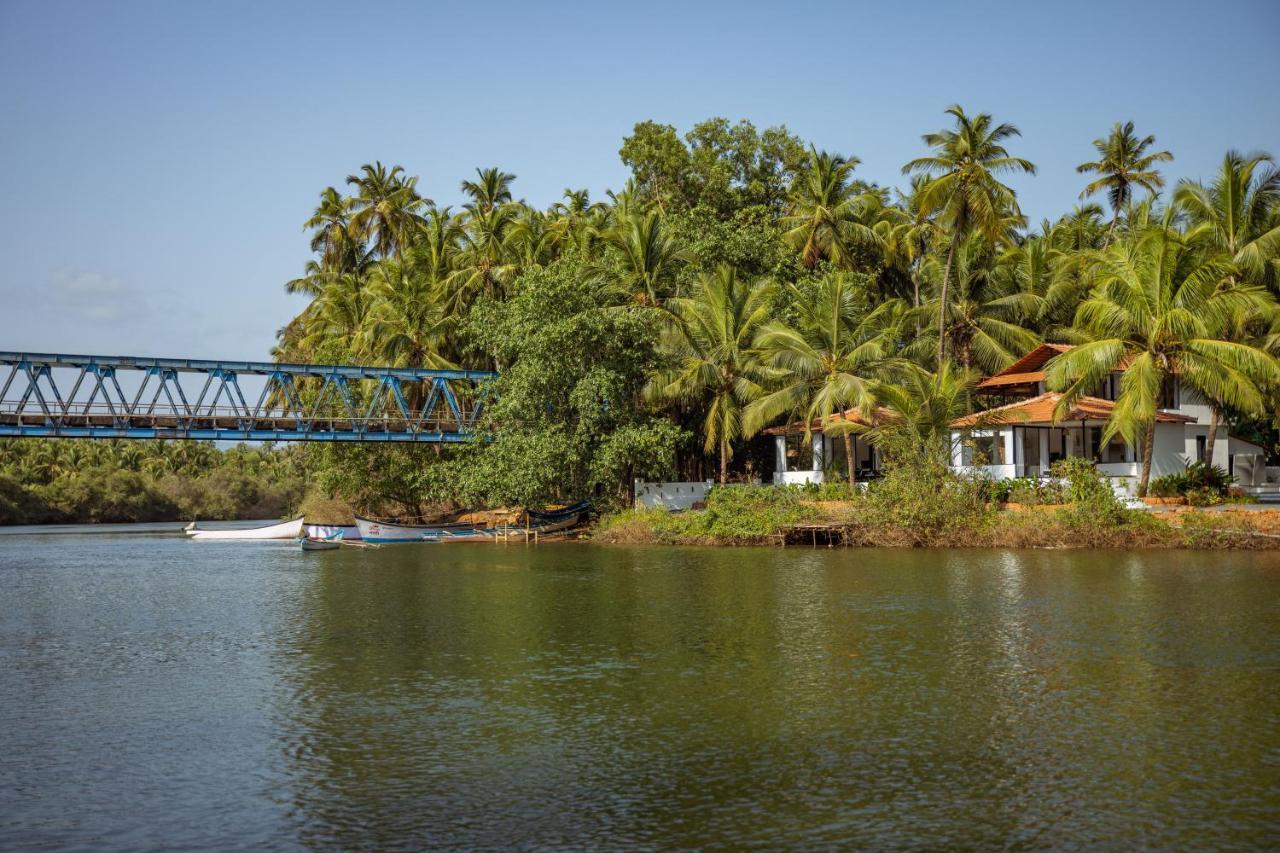 Pont Bleu Suites Riverside & Pool Canacona Exterior foto